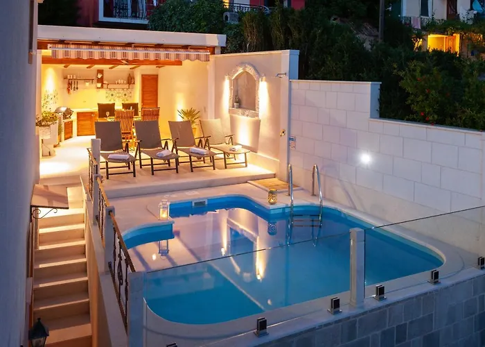 Idyllic Villa Marieta With Private Pool And Unforgettable View