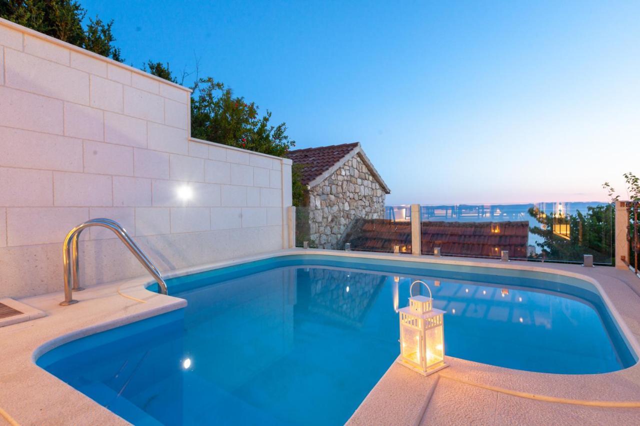 Villa Idyllic Marieta With Private Pool And Unforgettable View Makarska