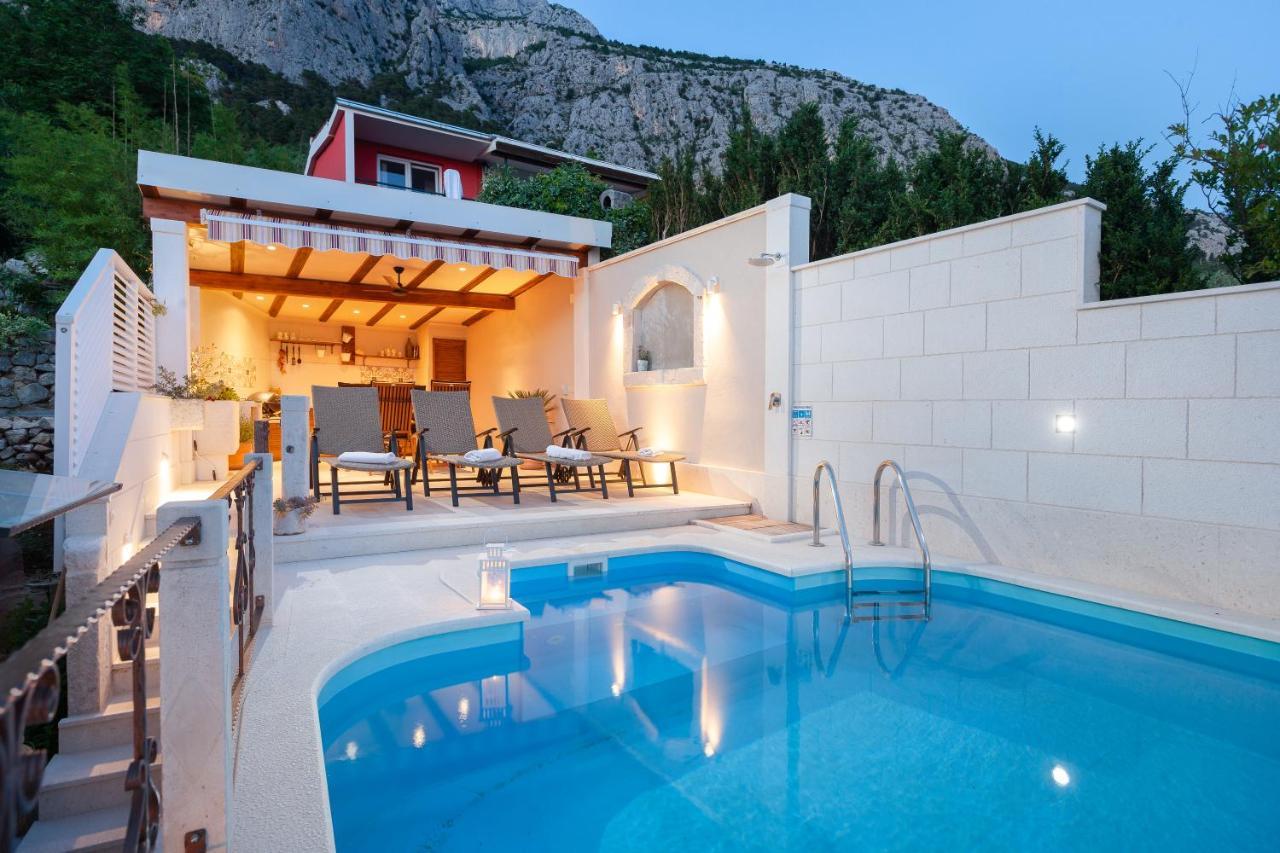 Villa Idyllic Marieta With Private Pool And Unforgettable View